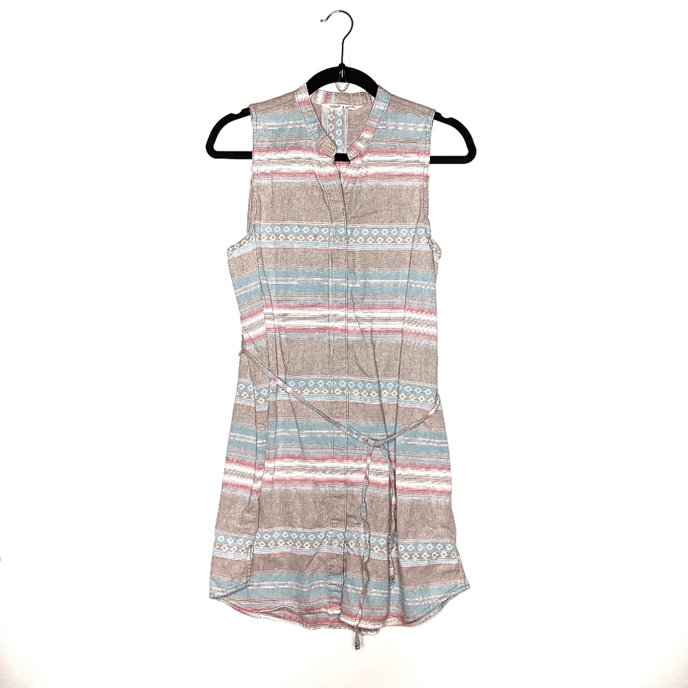 Woolrich sleeveless button down knee length dress